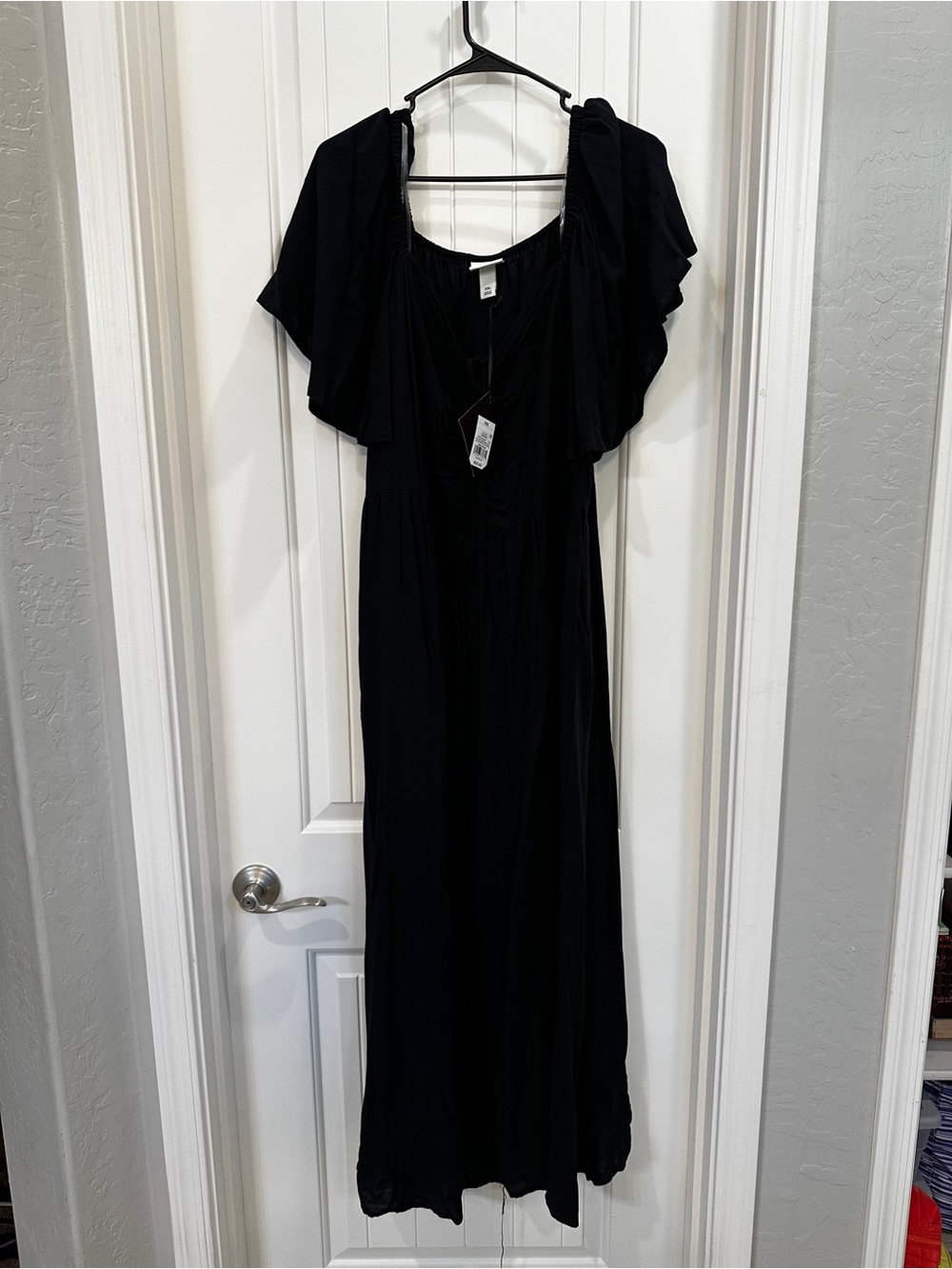 Women's Black Flutter Sleeve Maxi Dress- Ava and Viv - Picture 3 of 11